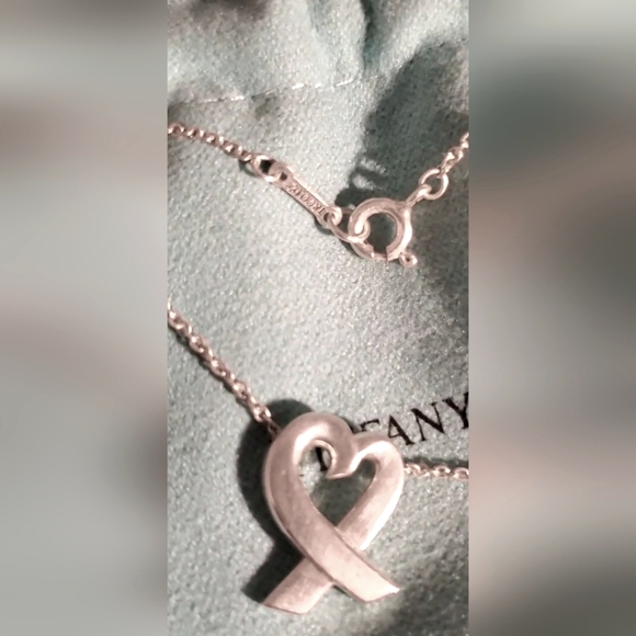 Tiffany Paloma Picasso Loving Heart Pendant Necklace Sterling Silver Luxury - Picture 7 of 17